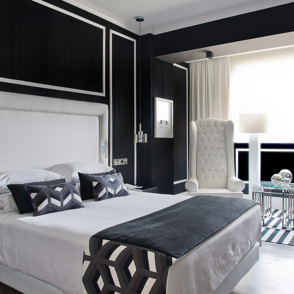 Habitación del Hotel Tres Reyes de Pamplona