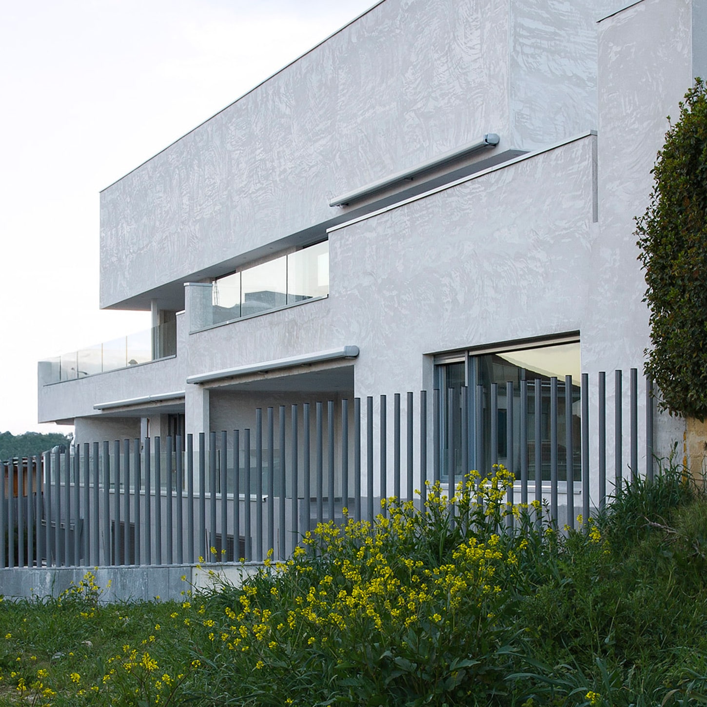 Fachada de vivienda unifamiliar