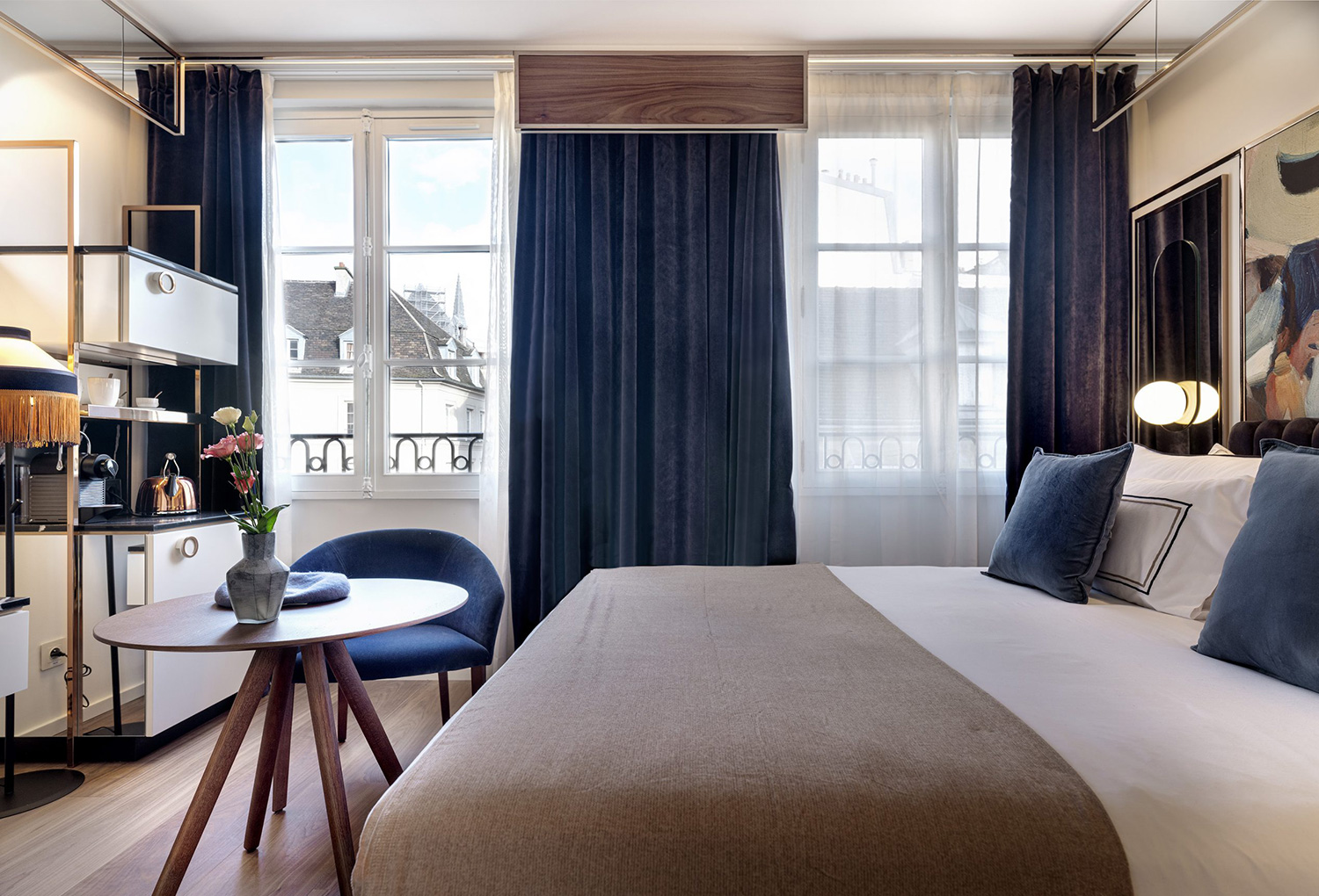 Logotipo de Maison-Colbert-Paris-01